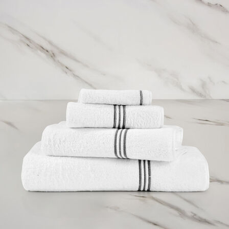 Triplo Bourdon Bath Towel