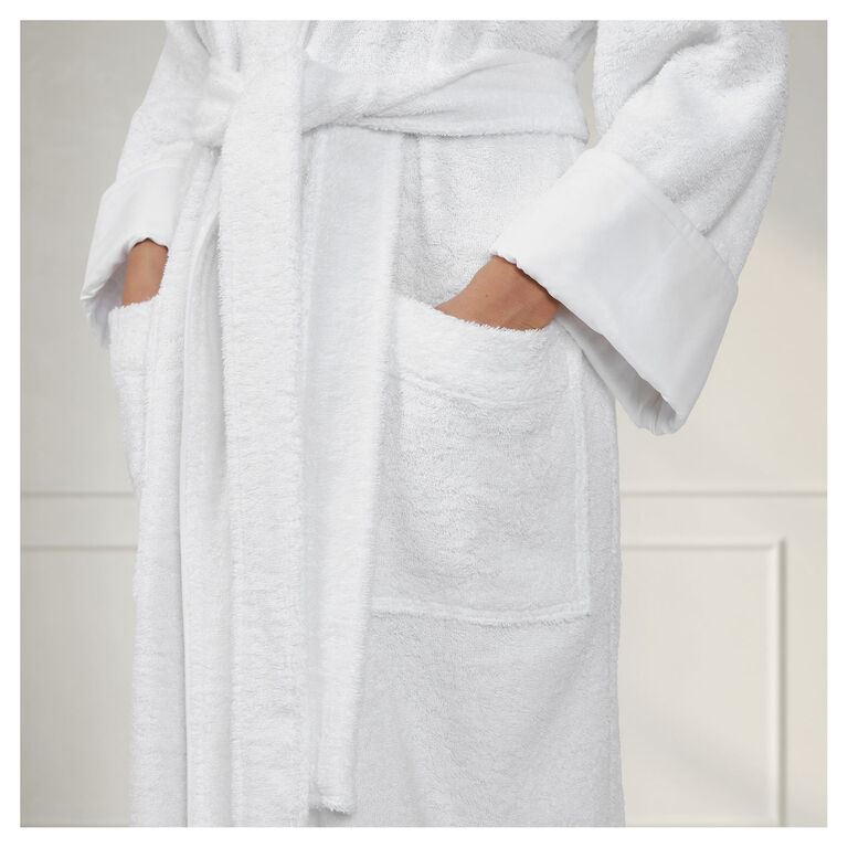 slide 3 Unito Shawl Collar Bathrobe