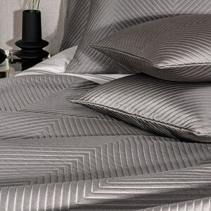 slide 4 Luxury Herringbone Bedspread